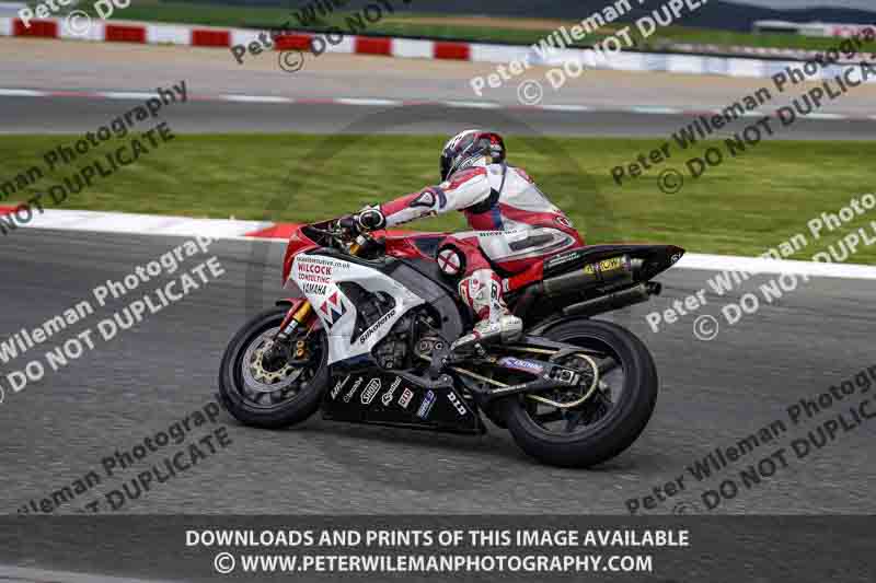 cadwell no limits trackday;cadwell park;cadwell park photographs;cadwell trackday photographs;enduro digital images;event digital images;eventdigitalimages;navarra;no limits trackdays;peter wileman photography;racing digital images;trackday digital images;trackday photos